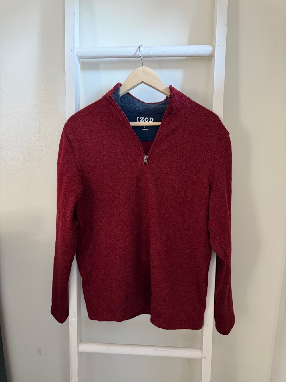 Izod Men's Burgundy Quarter-Zip Knit Pullover